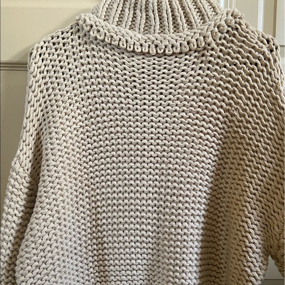 Sweater - Picture 2 of 3